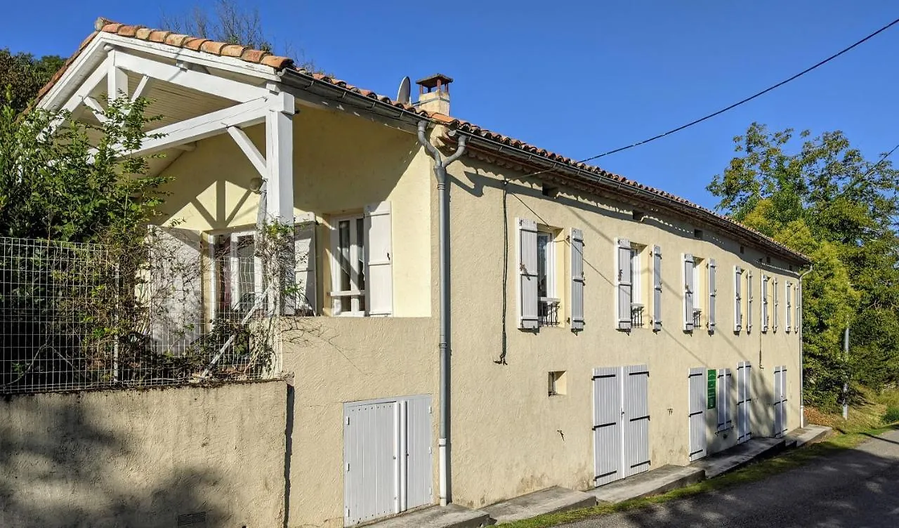Cottages Melanie & Menezil Loubens  0*, Loubens (Ariege) France