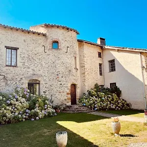 Domaine La Tour Bed & Breakfast